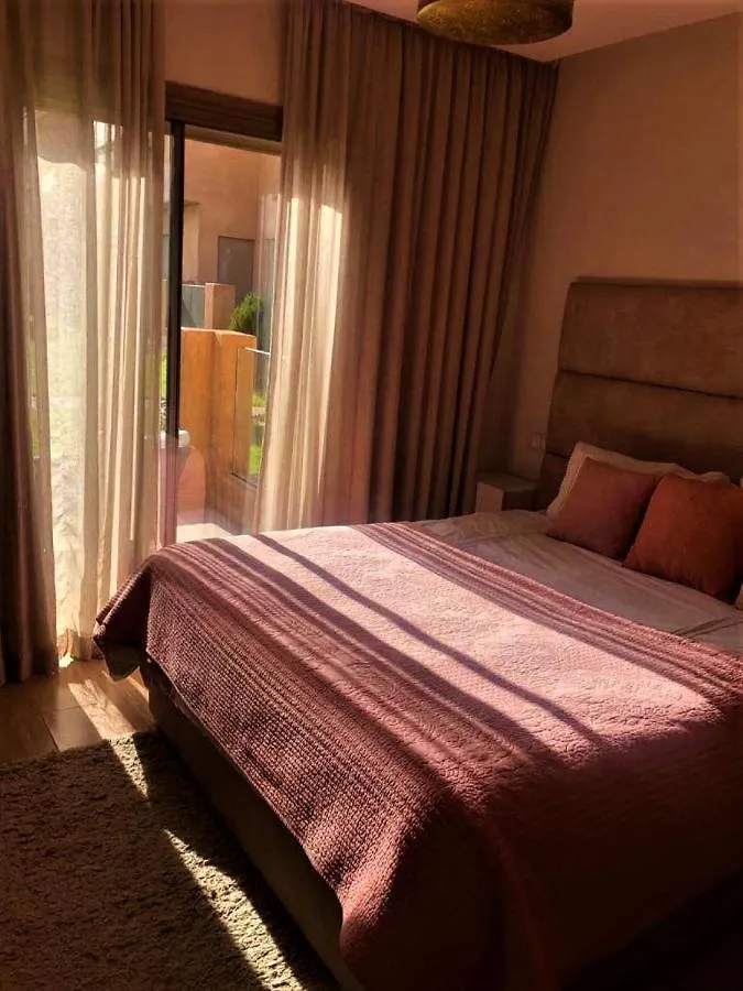 Bel Appartement Luxueux Style Moderne Coralia Marrakech A Louer contacts